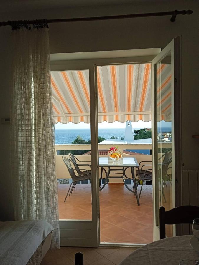 Apartmani Vesna Lun  Exteriör bild