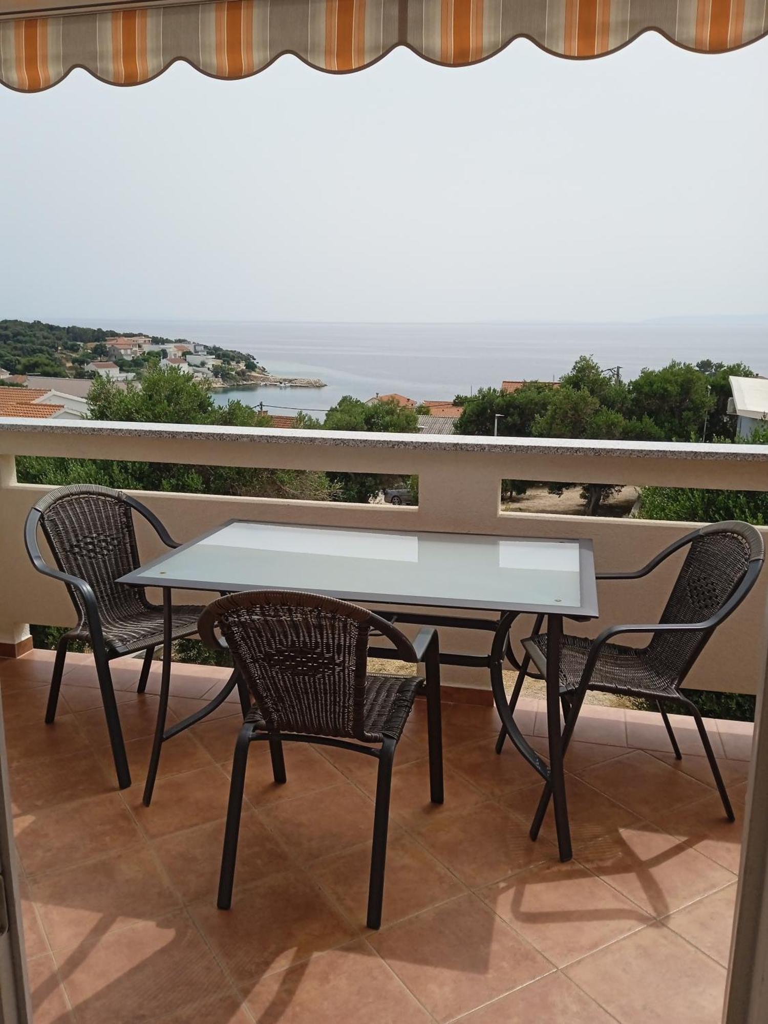 Apartmani Vesna Lun  Exteriör bild